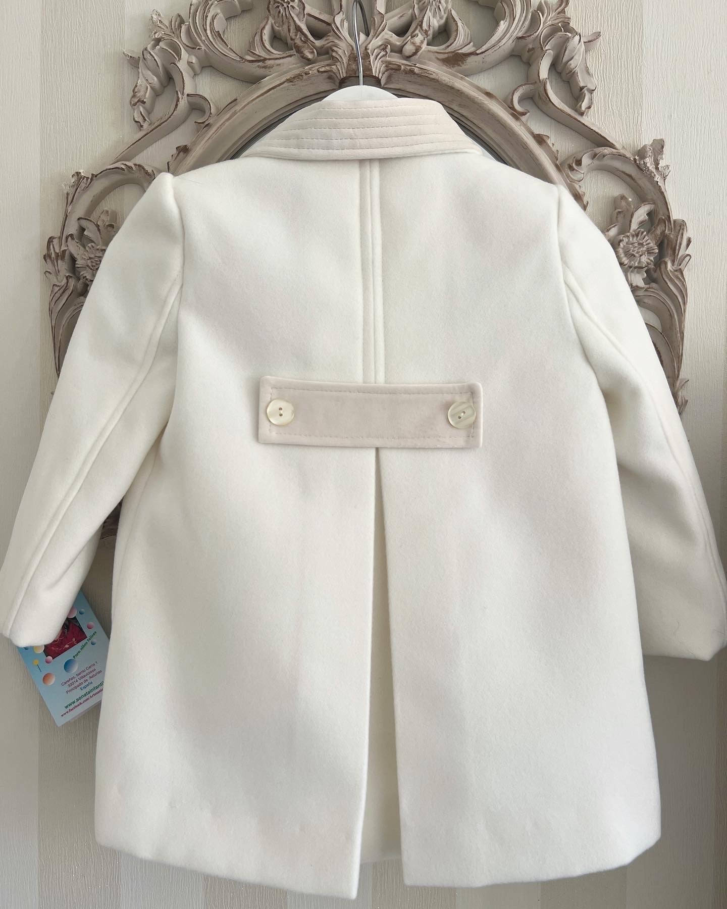 IN23-35 Classic style boys coat