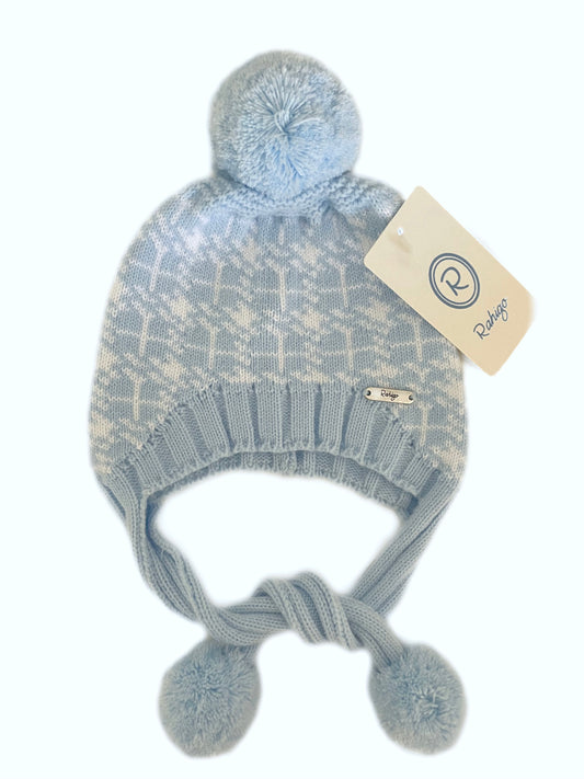 22255 BOBBLE HAT BABY BLUE & WHITE 6 MONTHS