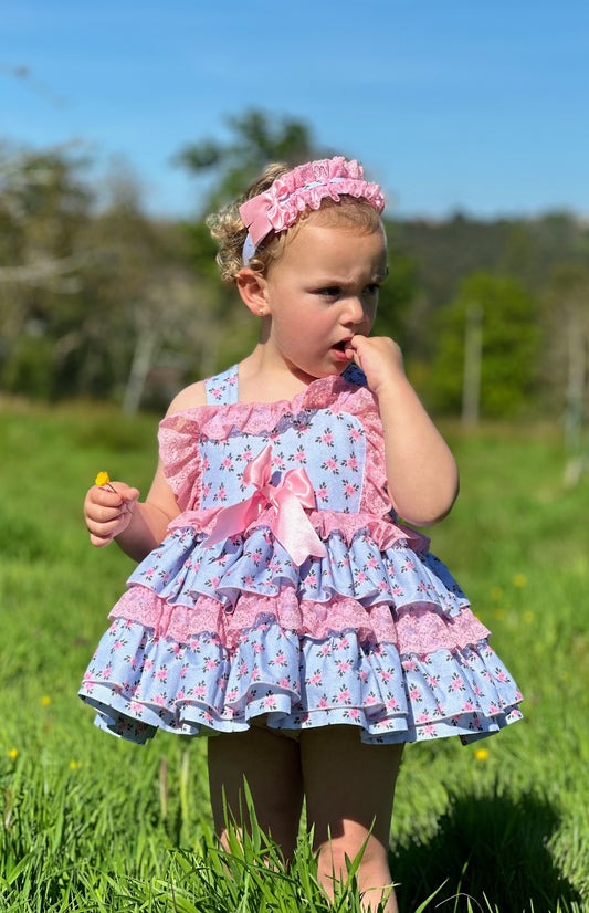 VE25-24 Pink & Blue Puffball